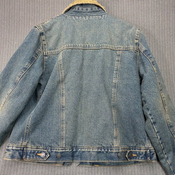GAP Vintage 2002 Women's Size Medium Faux Fur Sherpa Lined Denim Jean Jacket - Picture 2 of 9